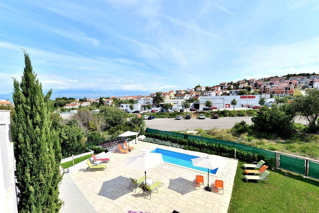 Bretia Apartments Сутіван Номер фото