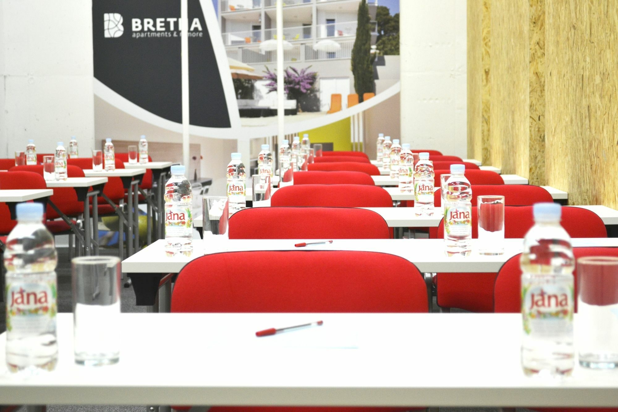 Bretia Apartments Сутіван Екстер'єр фото