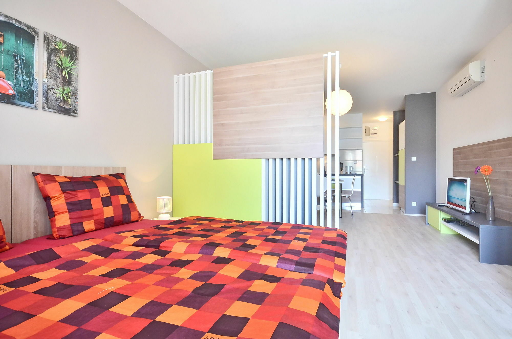 Bretia Apartments Сутіван Екстер'єр фото