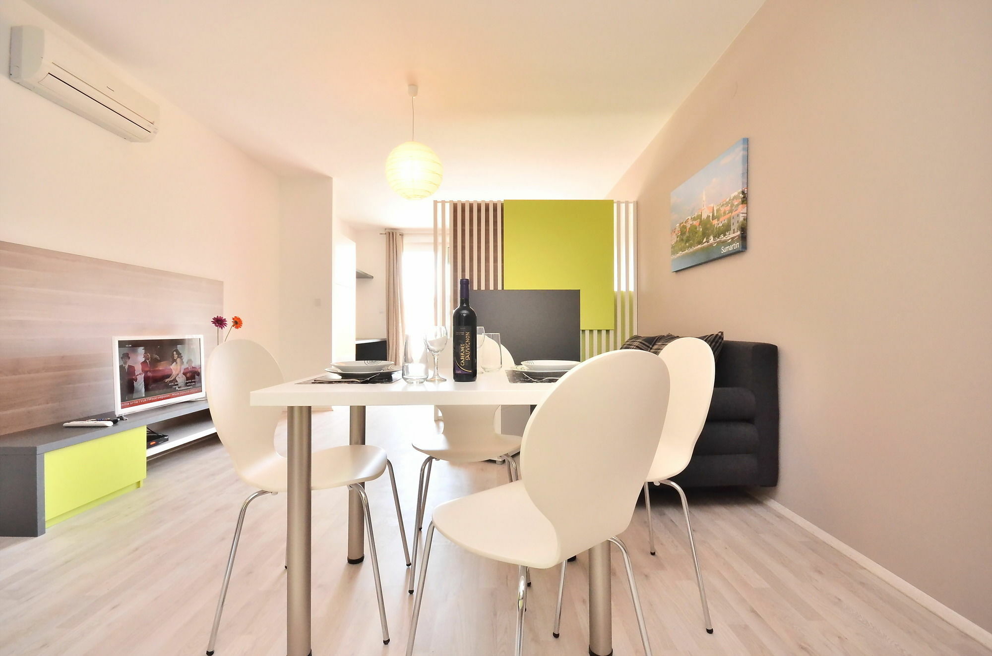 Bretia Apartments Сутіван Екстер'єр фото